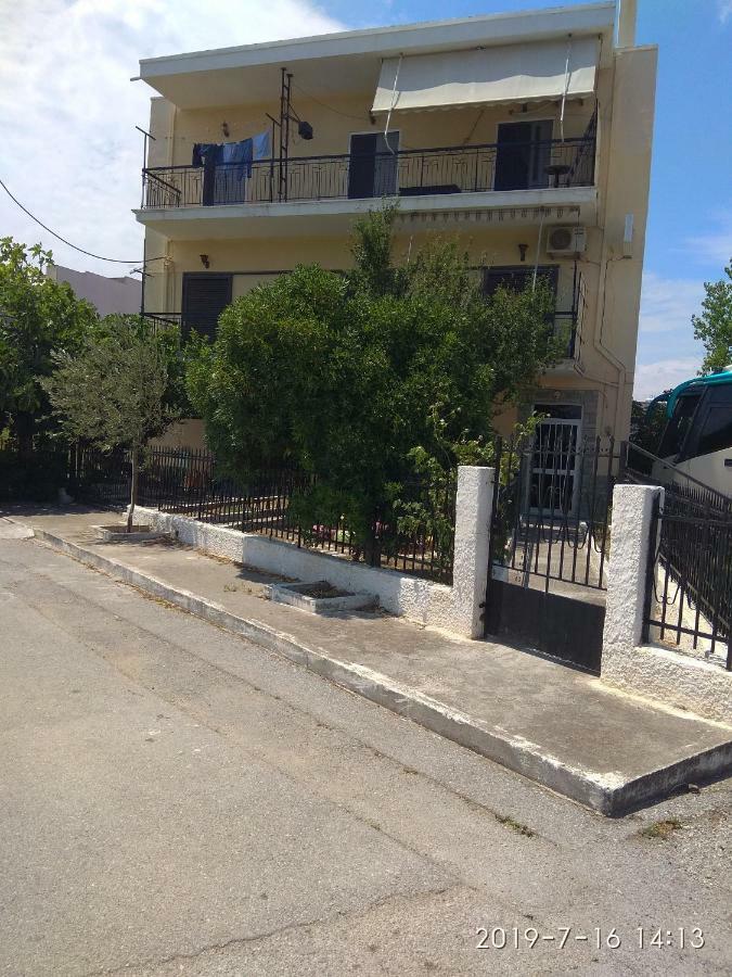 Krokos House Aliveri Exterior photo